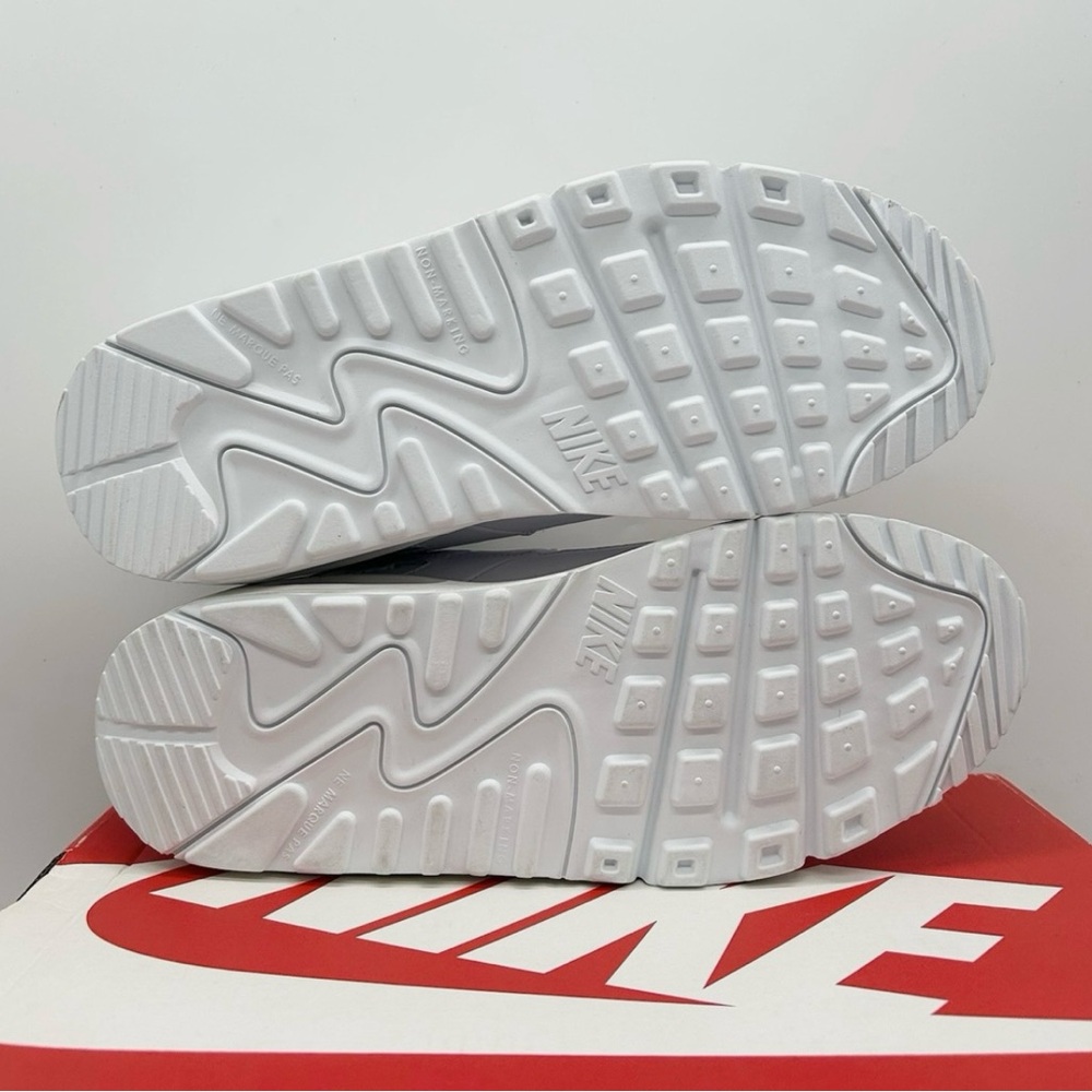 Nike Air Max White Sneakers - Picture 2 of 7